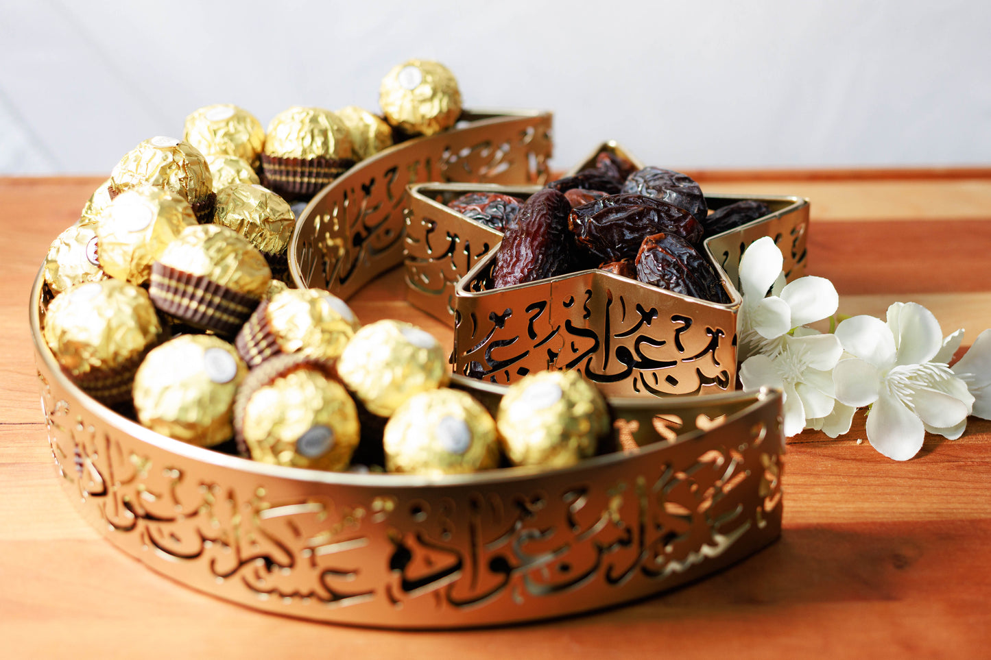 Golden Moon & Star Arabic Trays (Set of 2) Eid City Canada